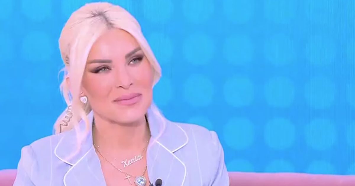 Παναγιώτης Κουτσουμπής: Αγκαλιά με τη μικρή του κόρη – Το ταξίδι με την Κατερίνα Καινούργιου