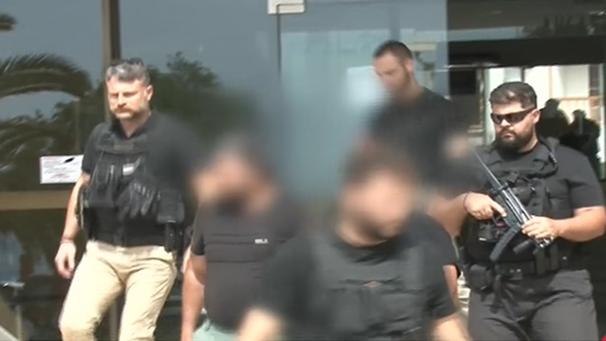 Οικογενειακή «μαφία» στην Κρήτη: «Πλούσια» η δικογραφία των τριών από το 2010 – Κατηγορία και για απόπειρα ανθρωποκτονίας βαρύνει τον έναν ανιψιό