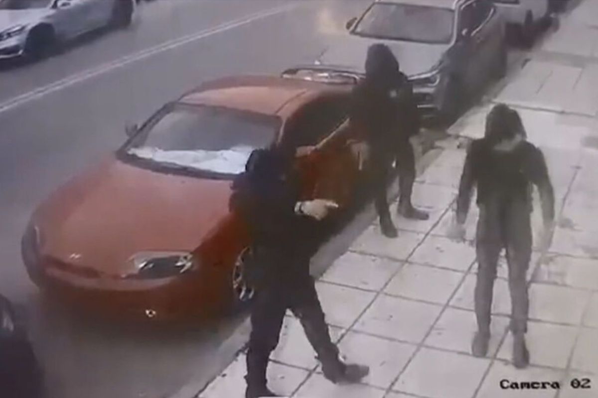 Σκηνές χάους στο Ηράκλειο: Άγρια συμπλοκή έξω από νυχτερινό κατάστημα – Ένας τραυματίας, κινηματογραφική καταδίωξη και συλλήψεις