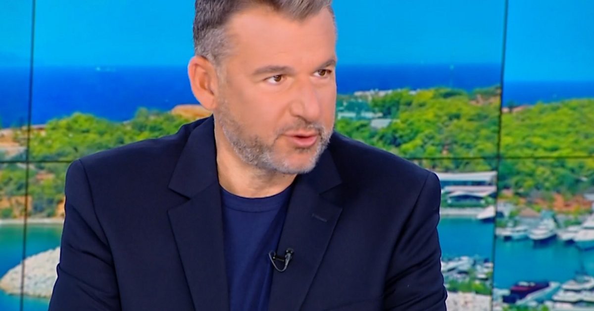 Γιώργος Λιάγκας όλο νόημα στους συνεργάτες του: «Πώς αισθάνεστε που δουλεύουμε σήμερα ενώ οι άλλοι πιάνουν το Μάη;»