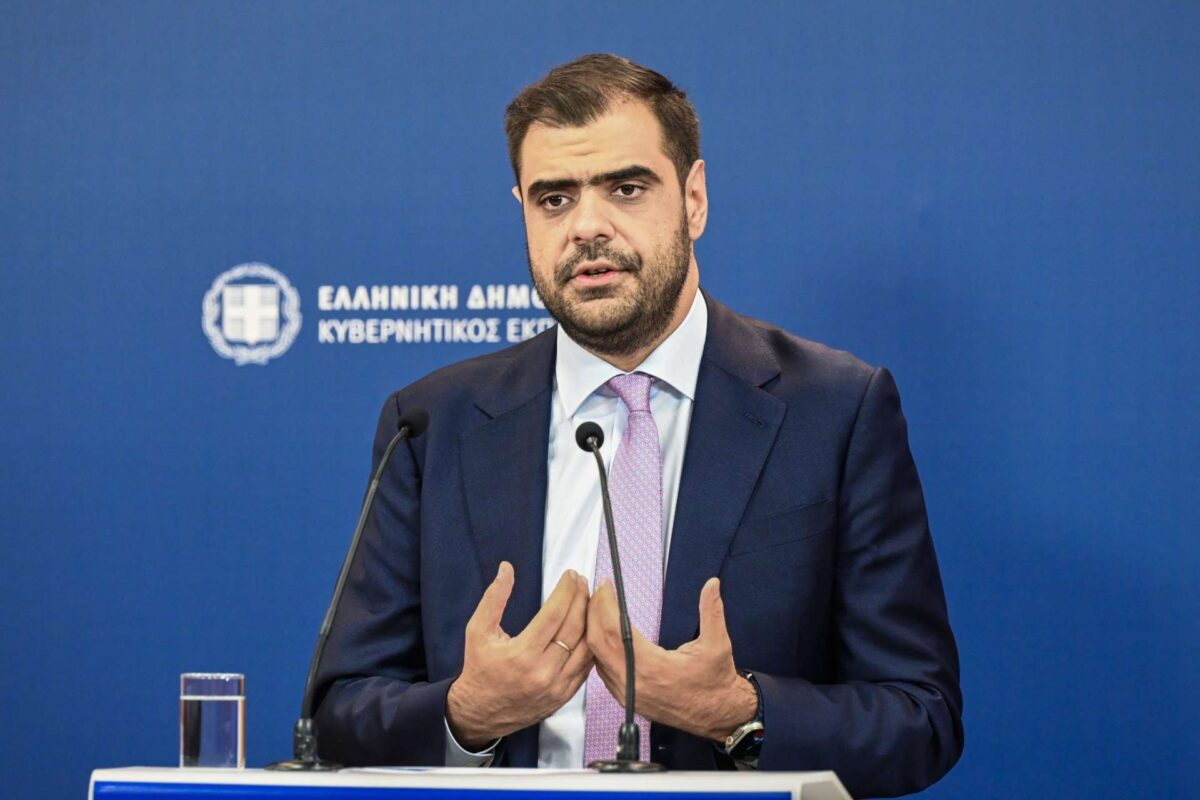 Μαρινάκης για τη βία στα πανεπιστήμια: Απαιτούνται αυστηρή εφαρμογή του νόμου και αστυνομική παρουσία