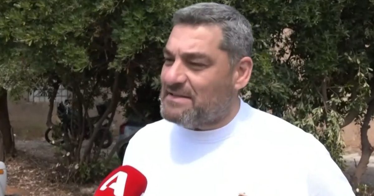 Μάνος Νιφλής: «Όπως λέει ο Βουτσάς… βρήκα την τρύπα και τρύπωσα, τέλος»