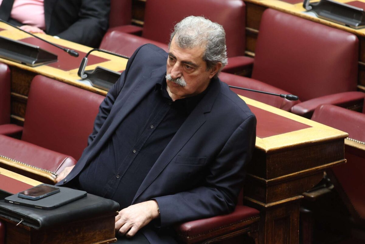 Διέγραψε από την Κοινοβουλευτική Ομάδα του ΣΥΡΙΖΑ τον Πολάκη ο Φάμελλος