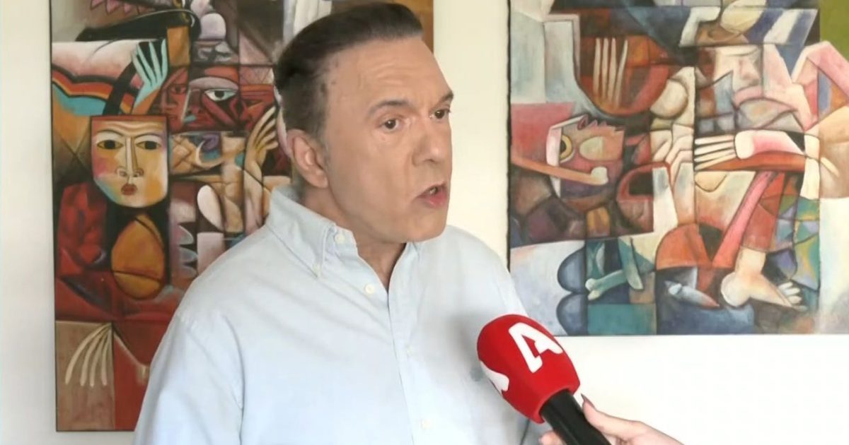 Ποσειδώνας Γιαννόπουλος: «Η μετακίνηση Καραβάτου – Φερεντίνου στην ΕΡΤ μου άρεσε τόσο που φοβάμαι δεν θα έχω τι να “θάψω”»