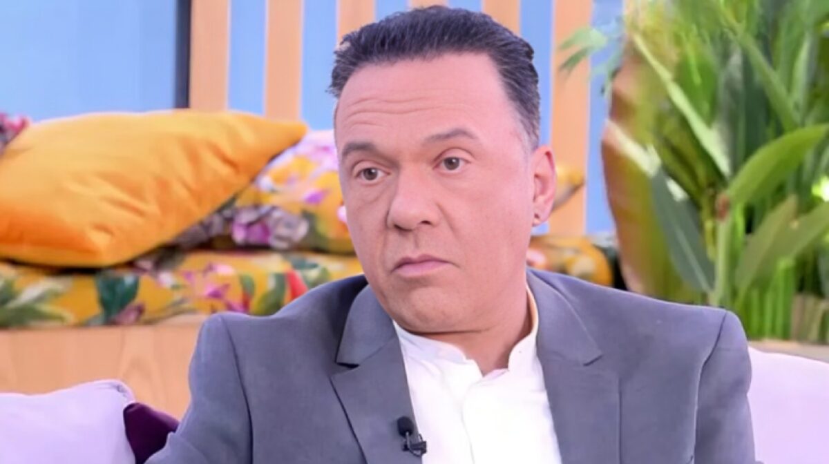 Ποσειδώνας Γιαννόπουλος: «Η Σία Κοσιώνη είναι ένα πάρα πολύ ταλαντούχο αλλά και πάρα πολύ τυχερό πρόσωπο»