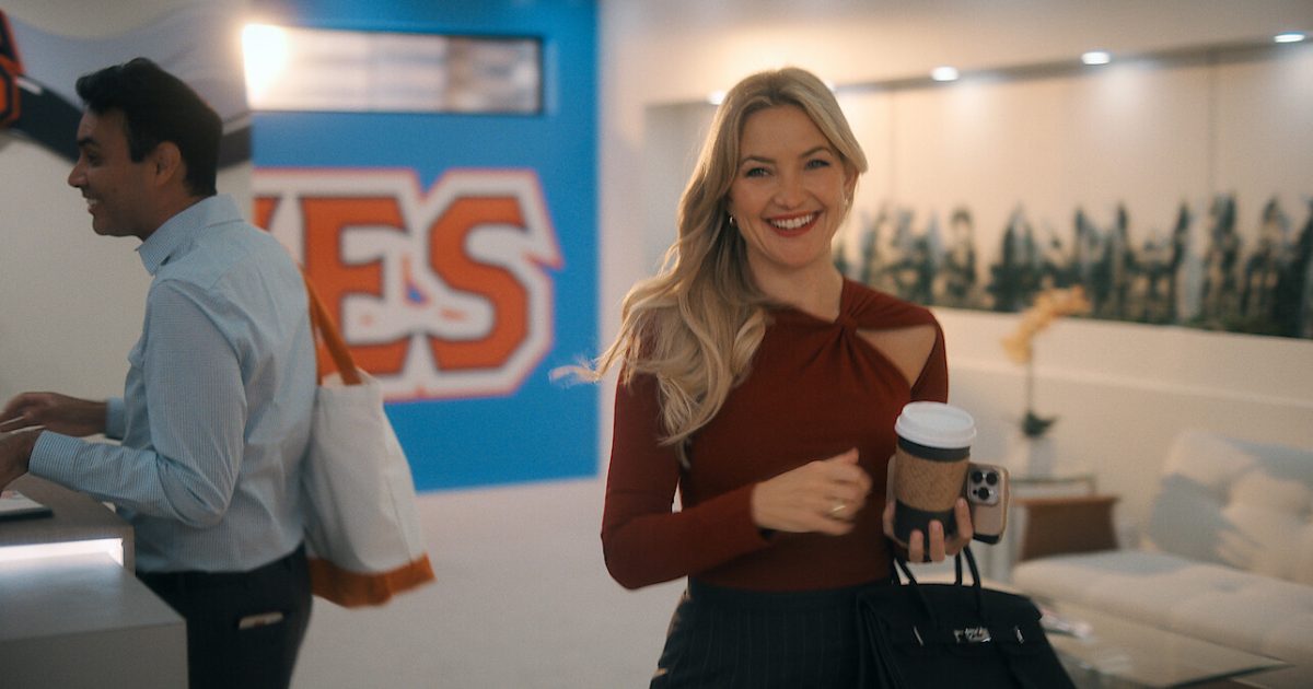 Από τη Jeanie Buss μέχρι το cameo του Macaulay Culkin: 10 fun facts για το Running Point του Netflix