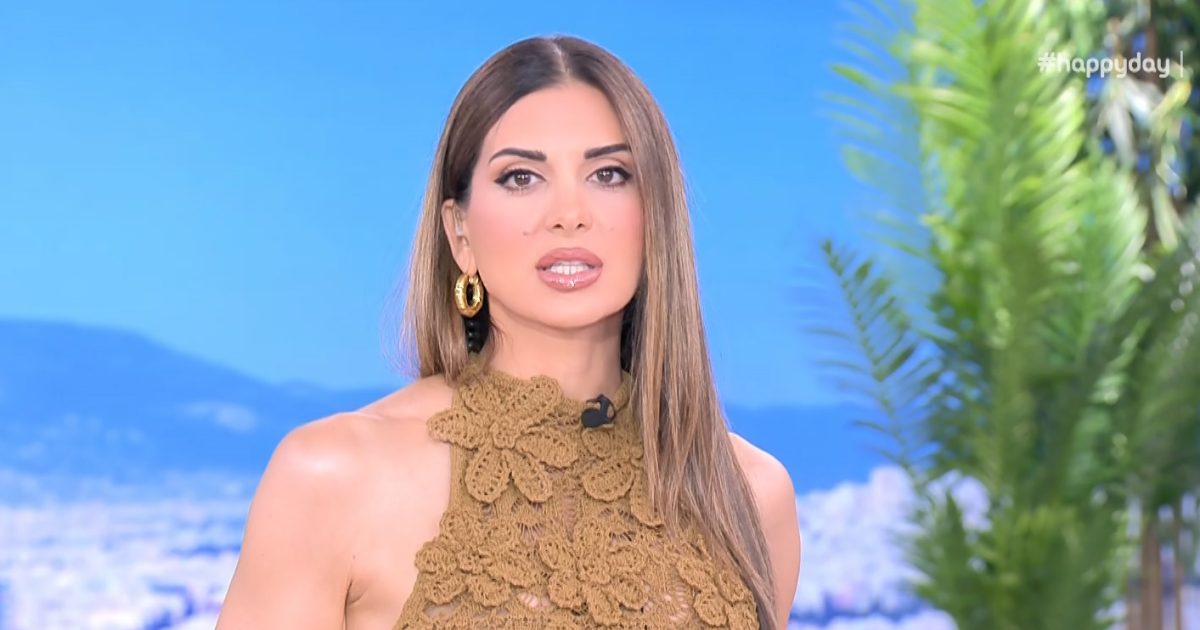 Σταματίνα Τσιμτσιλή – Το συμβολικό περιστατικό στην ταφή της Γωγώς Μαστροκώστα: «Μπορεί να σας ακούγεται κάπως αλλά έτσι το βίωσαν όσοι ήταν εκεί»