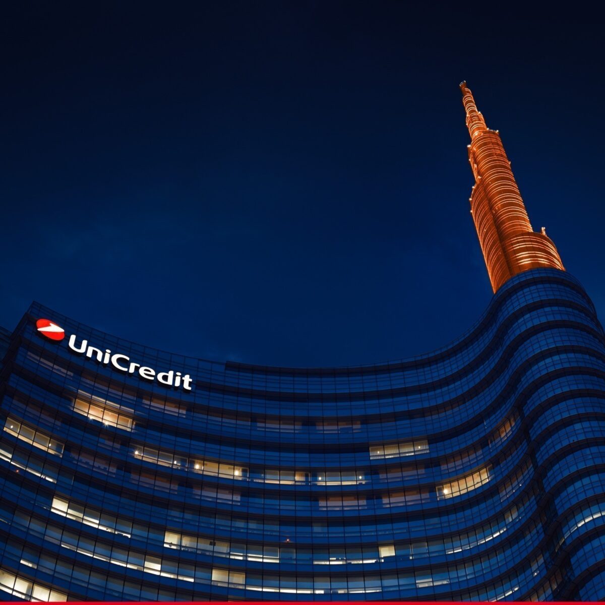 Commerzbank-UniCredit: Η μάχη για τη γερμανική τράπεζα κλιμακώνεται