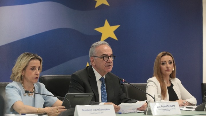 Ν. Παπαθανάσης: Νέα αιτήματα 7,4 δισ. ευρώ από το Ταμείο Ανάκαμψης – Στις πρώτες θέσεις απορρόφησης η Ελλάδα