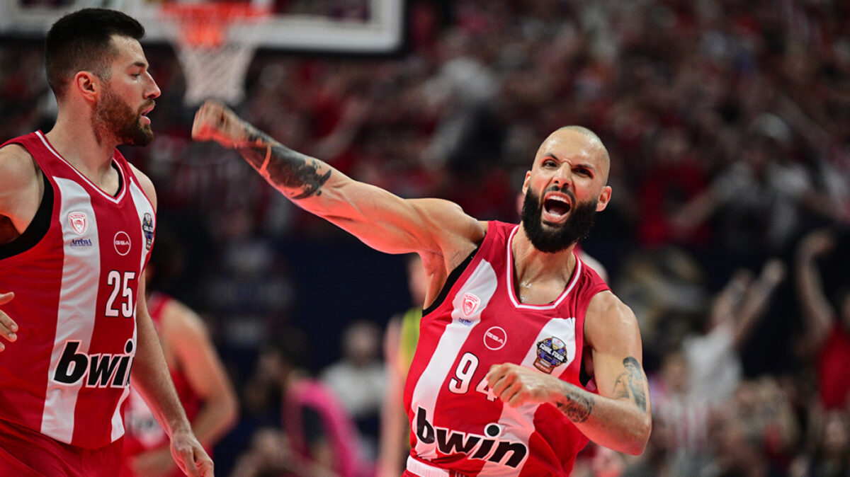 Ολυμπιακός – Φενέρ 79-61: Οι ερυθρόλευκοι προκρίθηκαν για 10η φορά στην ιστορία τους στον τελικό της Euroleague
