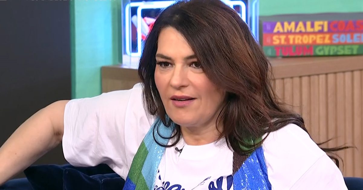 Κατερίνα Ζαρίφη: «Μου λείπει η Ελένη Μενεγάκη, όπως και η ελαφρότητα και η χαρά των πρωινών εκπομπών στη σωστή δόση»