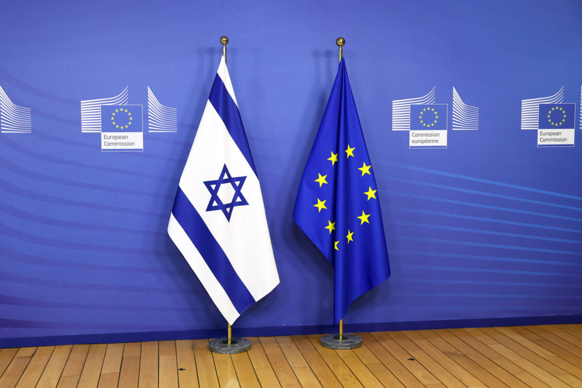 Η ΕΕ αναμένεται να εγκρίνει κυρώσεις σε Ισραηλινούς εποίκους. Η Ουγγαρία έπαψε να μπλοκάρει