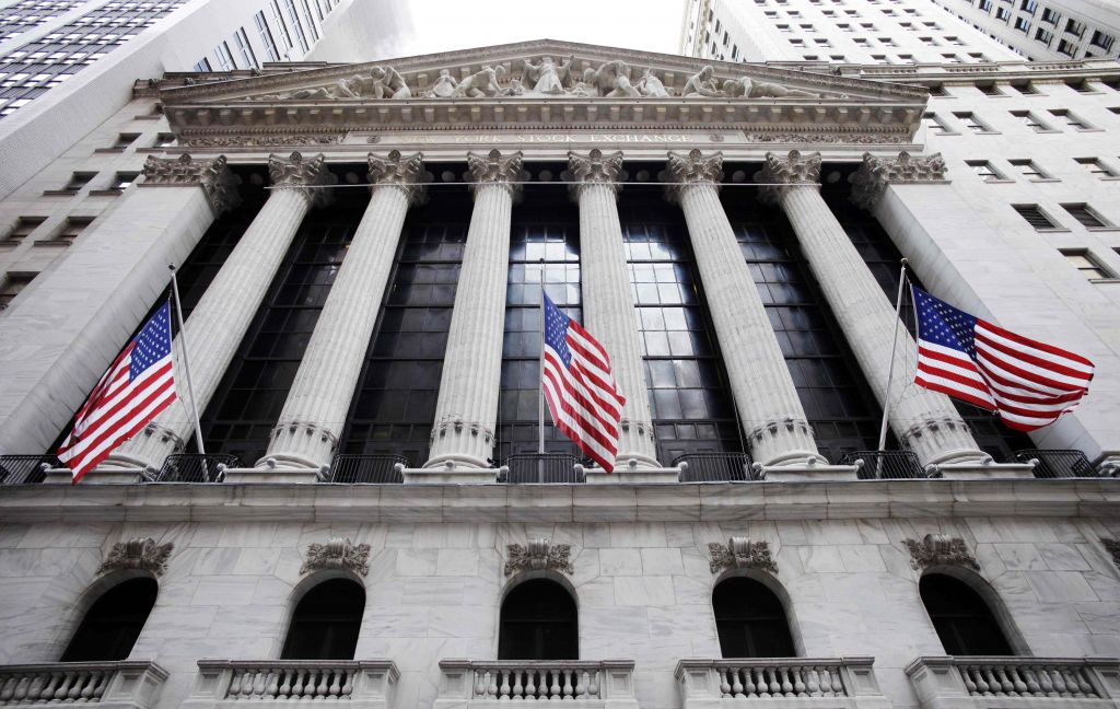 Πτωτικά έκλεισαν S&P 500 και Nasdaq. Ο πληθωρισμός και οι εντάσεις με Ιράν πίεσαν την αγορά