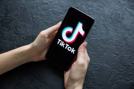TikTok: Συνδρομή 4,64 ευρώ τον μήνα για έκδοση χωρίς διαφημίσεις στο Ηνωμένο Βασίλειο