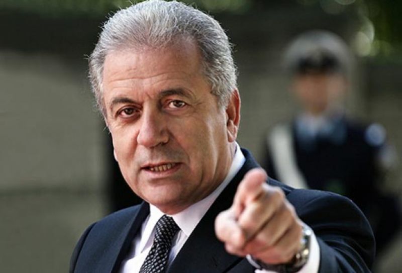 Αβραμόπουλος: Ο Μέγας Χατμάνος που ξέπεσε στα 3.500 μιας ΜΚΟ