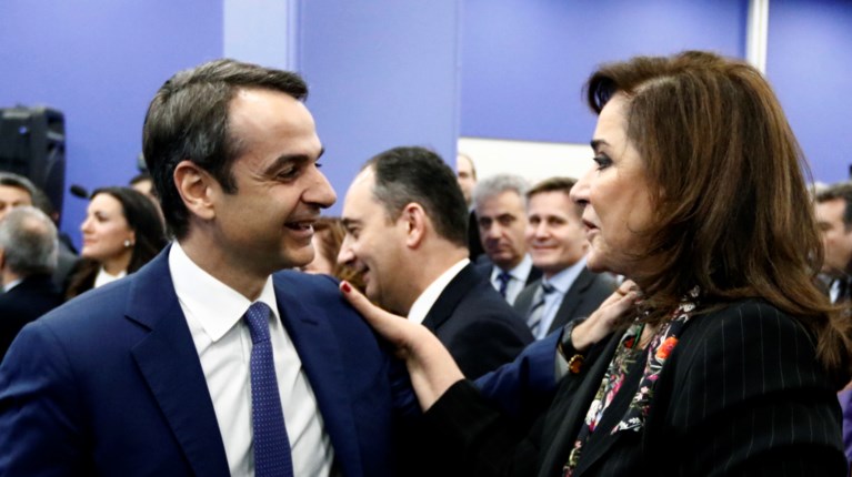 Γιατί η Ντόρα θέλει δύο θητείες για τον Πρόεδρο της Δημοκρατίας;