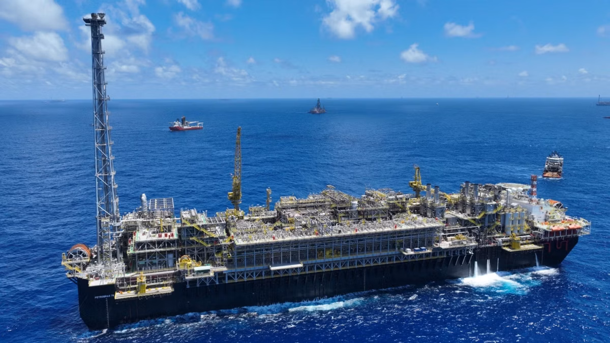Η Petrobras ανακαλύπτει γιγαντιαία κοιτάσματα πετρελαίου