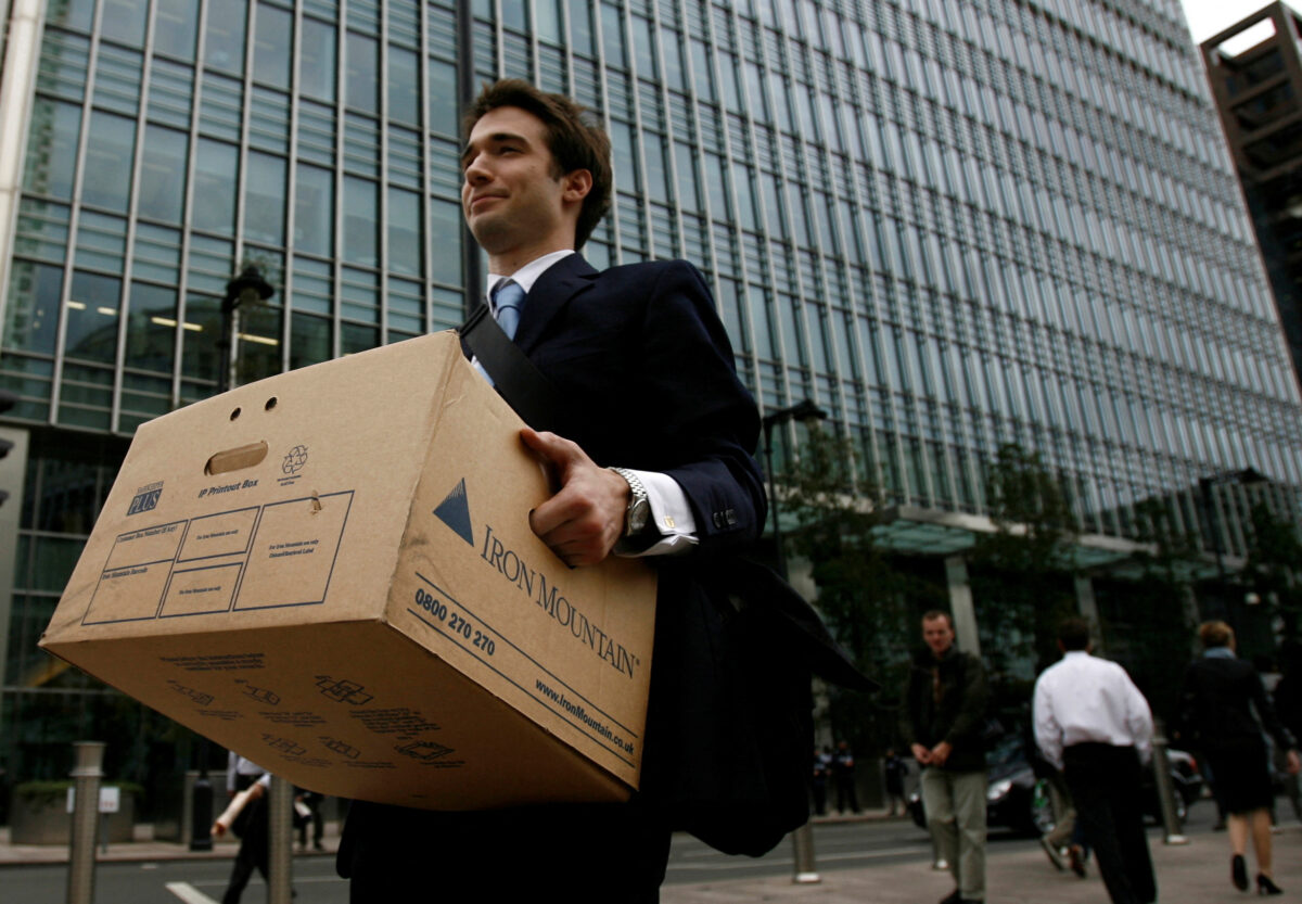 Η Lehman Brothers αναζητά σωτηρία από την κρίση