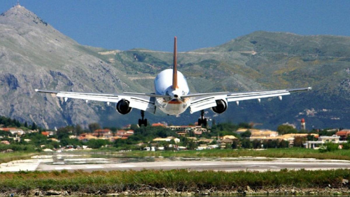 Αεροδρόμια: Αύξηση επιβατικής κίνησης 5,7% το πρώτο πεντάμηνο