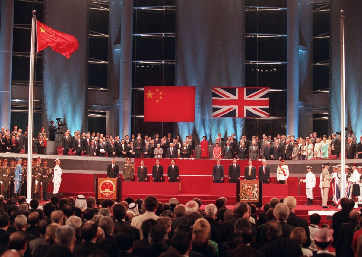 Το Hong Kong επιστρέφει στην Κίνα έπειτα από 156 χρόνια βρετανικής διοίκησης