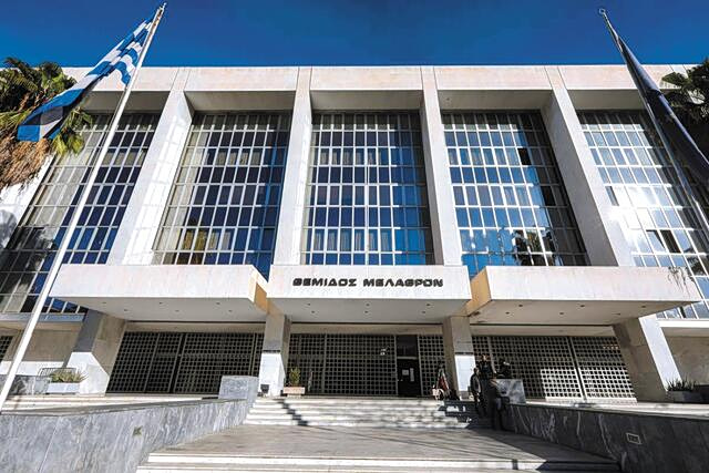 Θεσμική βόμβα: Η κόντρα Αθήνας – Ευρωπαϊκής Εισαγγελίας