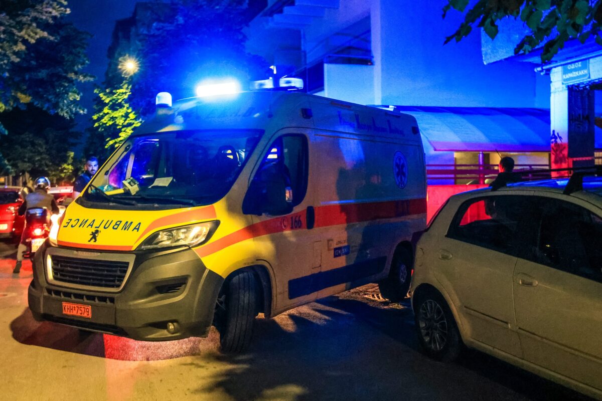 Βαρυμπόμπη: Αυτοκίνητο κόλαση, ένας νεκρός οδηγός!