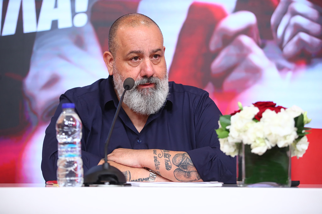 Συγκλονίζει ο Καραπαπάς: Το «αντίο» στην ψυχή του Ολυμπιακού!