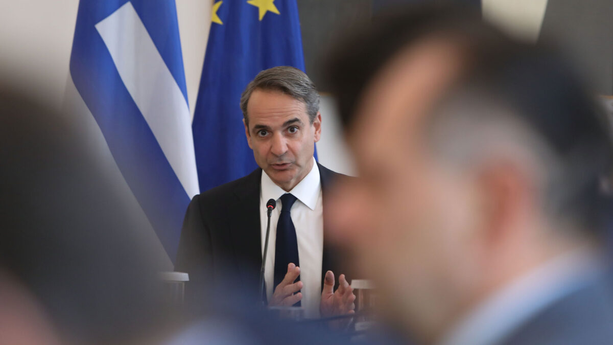 Ανασχηματισμός: Κώτσηρας στο Μεταφορών, Μαρκόπουλος υφ. Οικονομικών, Χατζηβασιλείου υφυπουργός στο ΥΠΕΞ