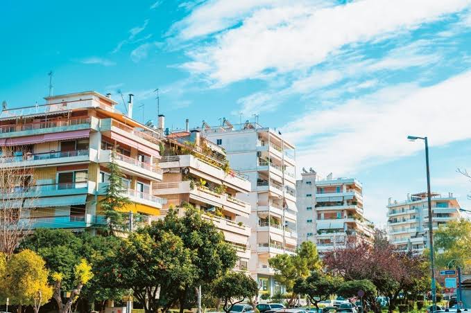 Γραφείο Προϋπολογισμού: 5 προτάσεις για να «ανοίξουν» σπίτια – Αξιοποίηση του αποθέματος υφιστάμενων κατοικιών