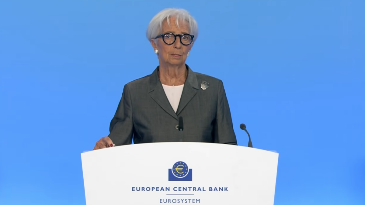 Λαγκάρντ: Δεν έχει τελειώσει η μάχη κατά του πληθωρισμού – Καμία δέσμευση για τα επιτόκια