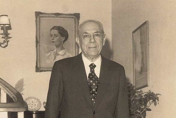 Στασινόπουλος: Ο Πρόεδρος που έσπασε τον νόμο!
