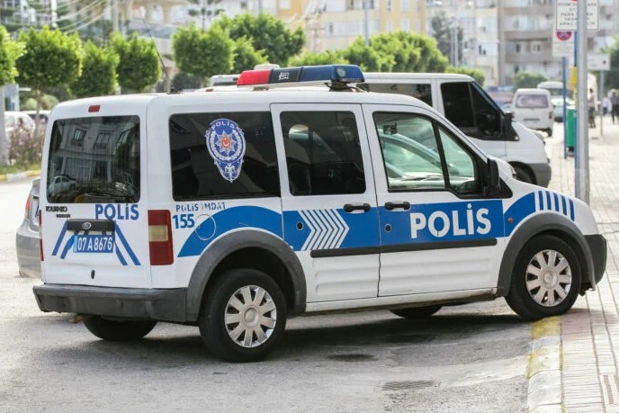 ΣΟΚ στην Τουρκία: Ροκ σταρ Λεβέντ συνελήφθη για διαφθορά!