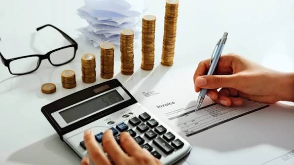 ΑΑΔΕ: Οι «παγίδες» στη νέα ρύθμιση των 72 δόσεων