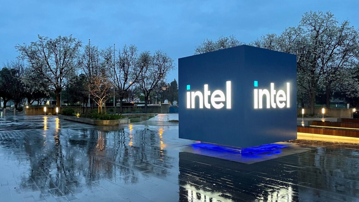 Η Intel είναι ο απόλυτος κυρίαρχος στην αγορά υπολογιστών