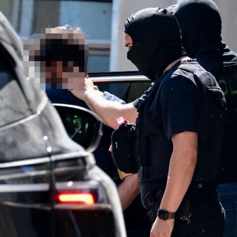 Marfin – Στην Αθήνα αύριο η 46χρονη που συνελήφθη στην Αγγλία – Την Παρασκευή στον εισαγγελέα