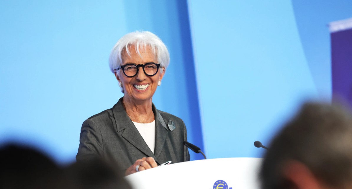 Λαγκάρντ: Το ταξίδι στο WEF φουντώνει τα σενάρια πρόωρης εξόδου από την ΕΚΤ