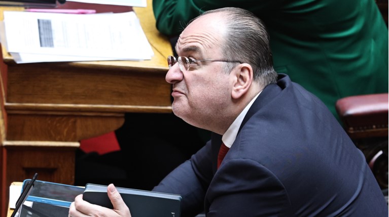 Ο Λαζαρίδης ξεκίνησε επίθεση και στη Δόμνα Μιχαηλίδου