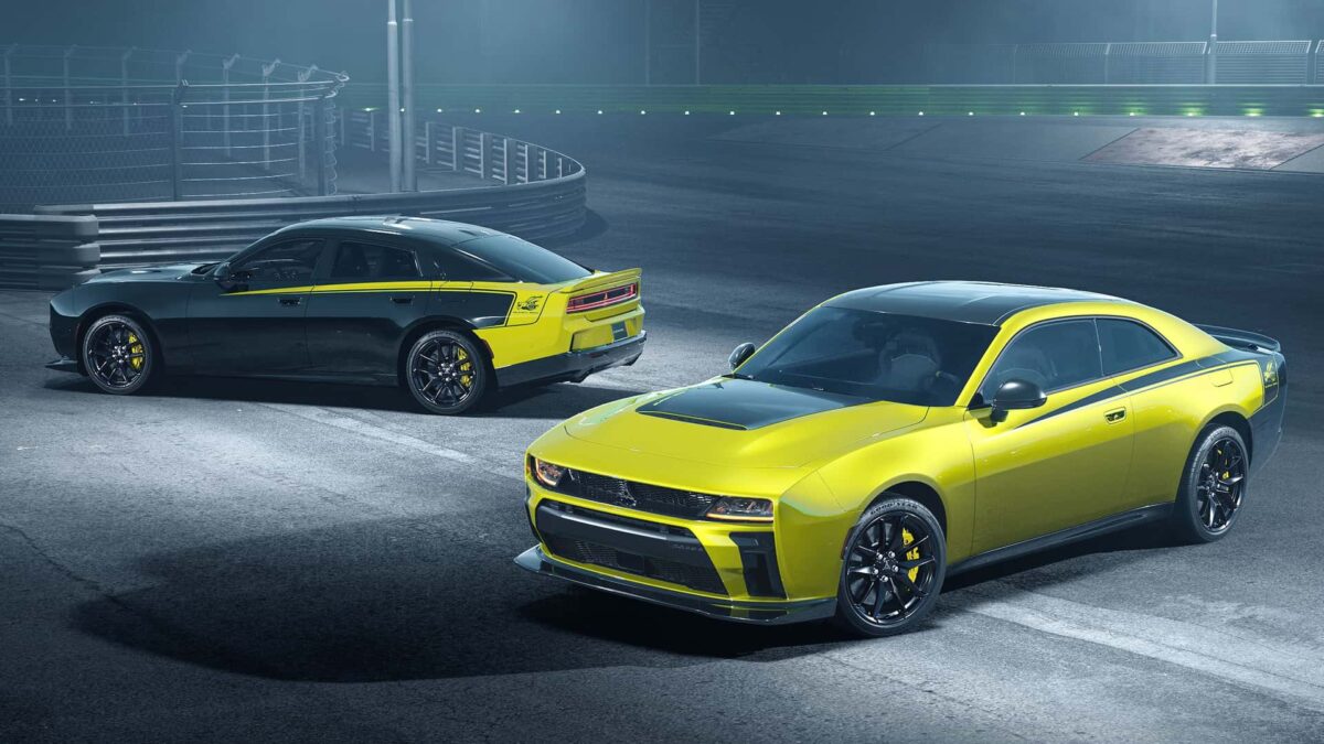 Η Super Bee έχασε δύο κυλίνδρους, αλλά απέκτησε το ισχυρότερο «κεντρί» της