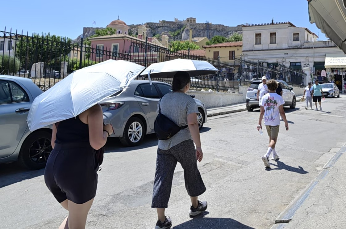 40άρια και «κόλαση»! Πότε θα ανασάνουμε από τον καύσωνα;