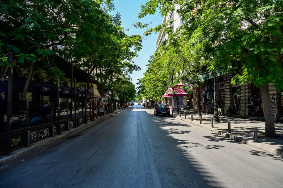 Αθήνα: Η πόλη «βράζει»! Ο Δήμος ανοίγει 7 οάσεις δροσιάς