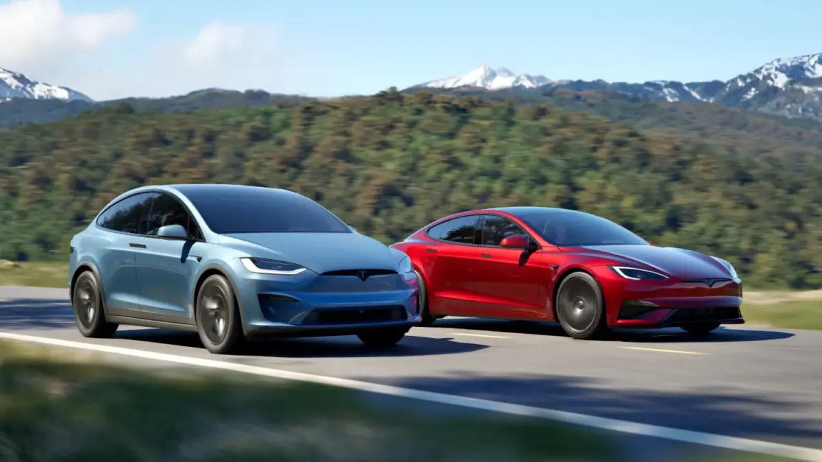 Tesla: 10 εκατ. οχήματα και οι… εξωφρενικοί στόχοι Μασκ!