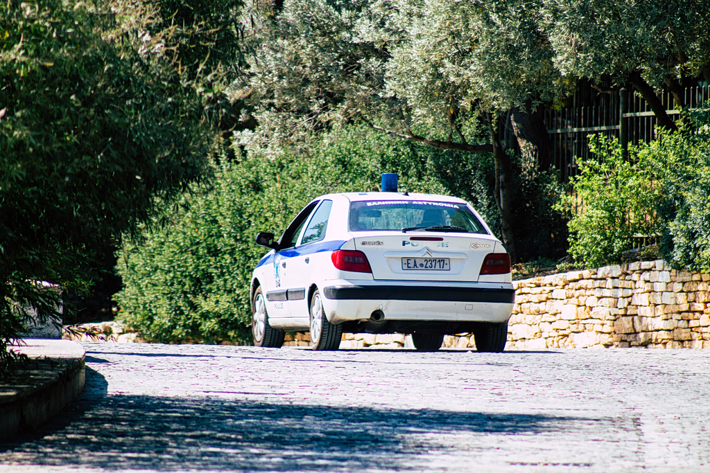 Μυστράς: Το ψυγείο-τάφος, ο 90χρονος και η σύνταξη
