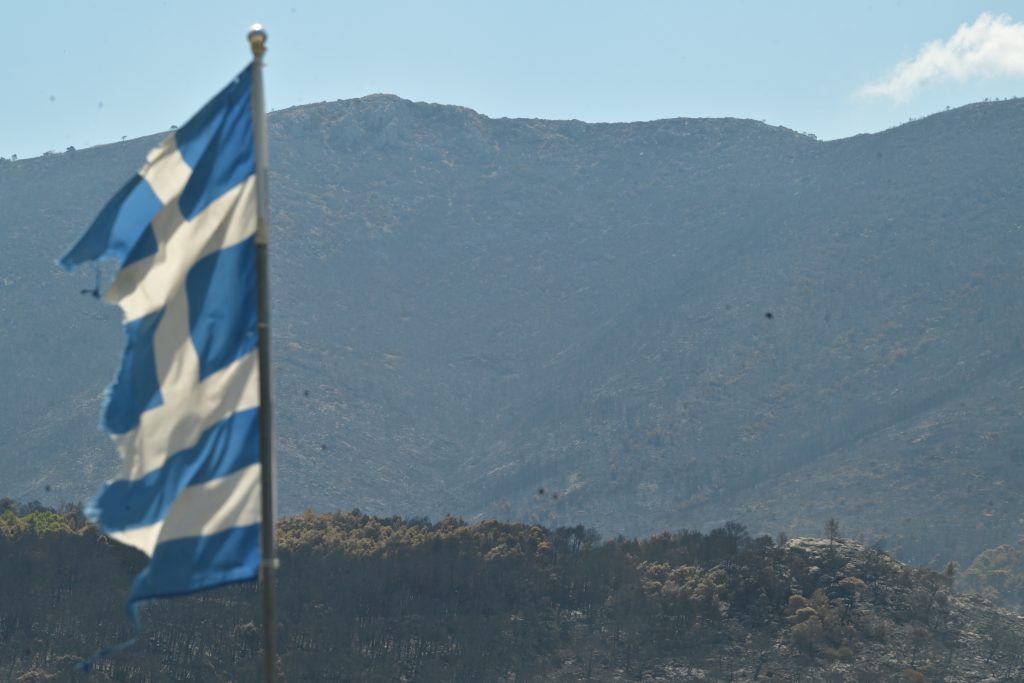 Εφιάλτης φλεγόμενος: Αττική, Βοιωτία σε κόκκινο συναγερμό!