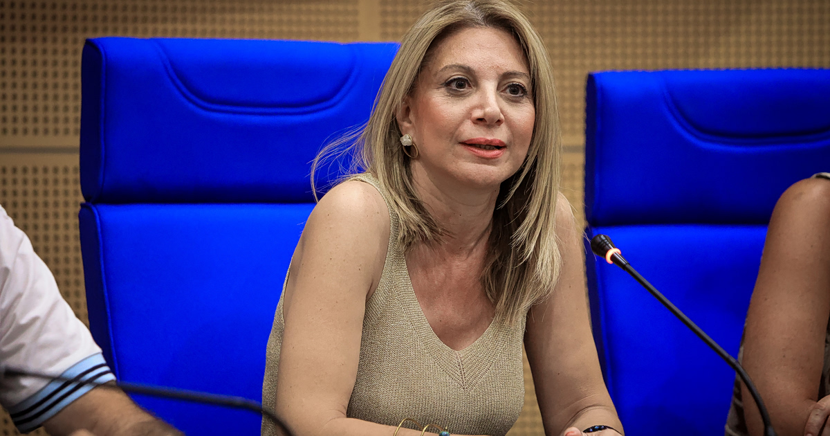 Καρυστιανού: «Παρακίνημα Αυγερινού – Όχι εκβιασμοί!»
