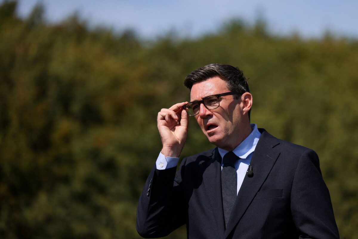 FIFA: Ο Μπέρναμ θέλει έξω τον Ινφαντίνο! Το παρασκήνιο