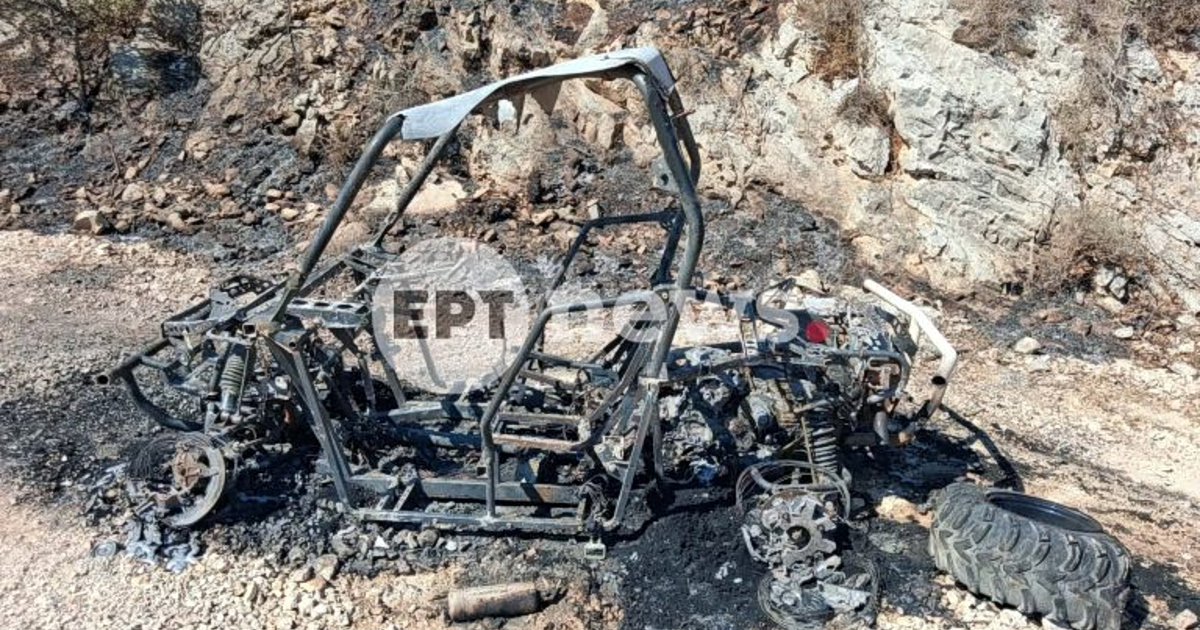 Buggy πήρε φωτιά στη Ζάκυνθο: Δάσος στις φλόγες!