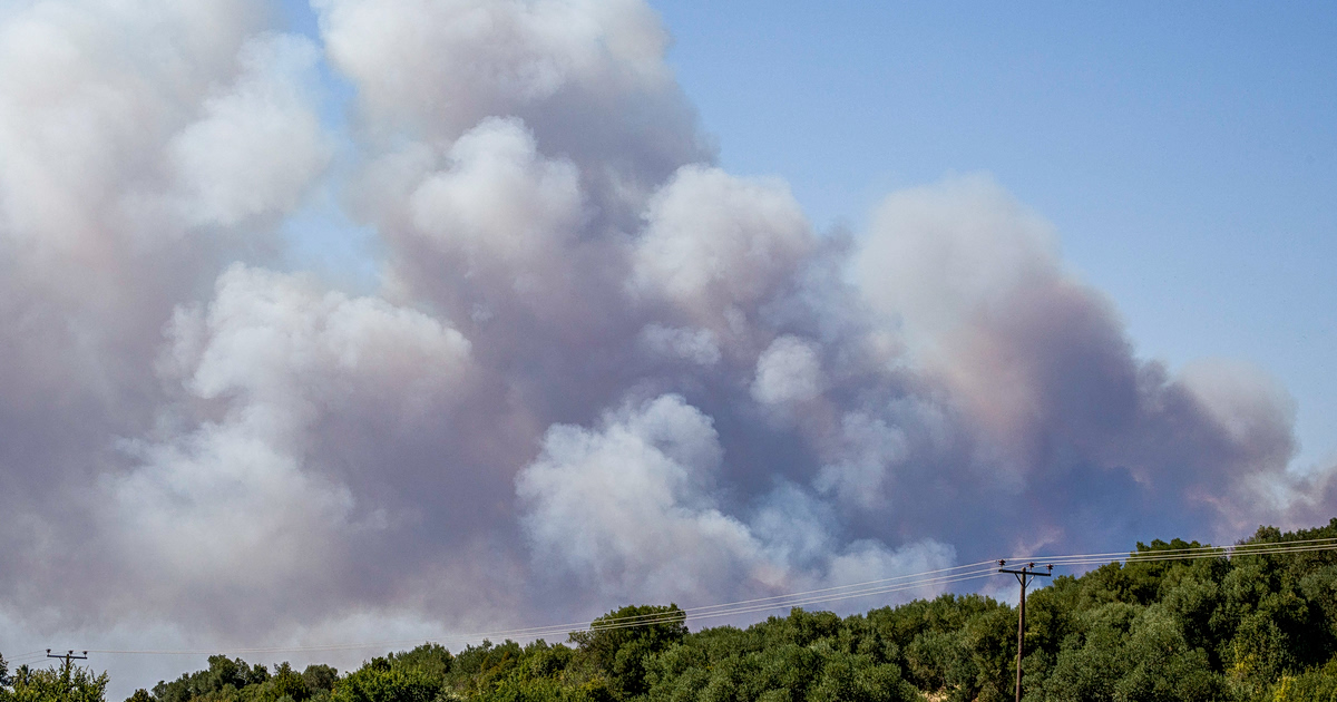 Χαλκιδική: Φωτιά, εκκενώσεις, κόκκινος συναγερμός!