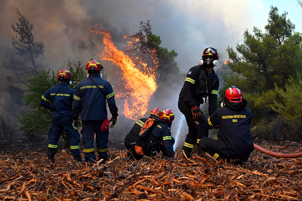 Ευρώπη στις φλόγες: 3 δισ. ζημιές, 5 εκ. στρέμματα στάχτη!