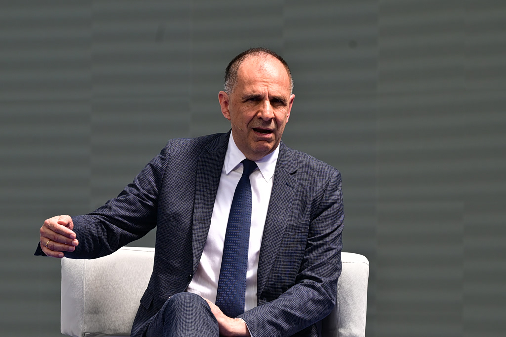 Γεραπετρίτης – Αραγτσί: Το μυστικό τηλεφώνημα για τον Ορμούζ
