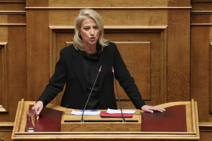 Ρένα Δούρου: «Παρατηρητής η κυβέρνηση, η Τουρκία επαναφέρει τις γκρίζες ζώνες» – Αιχμηρή κριτική για την εξωτερική πολιτική